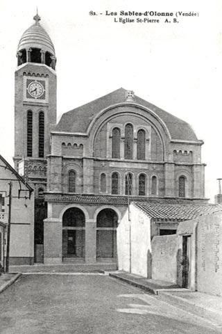 Eglise St Pierre_ArchivesMunicipales-LesSablesDOlonne